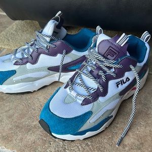 Fila women’s Ray Tracer multicolor size 7.5 shoes